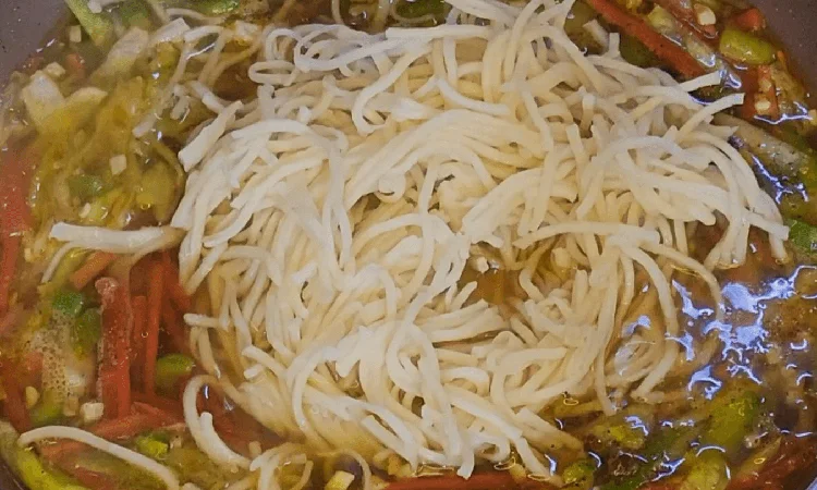 Boiled Noodles for Clear Noodle Soup